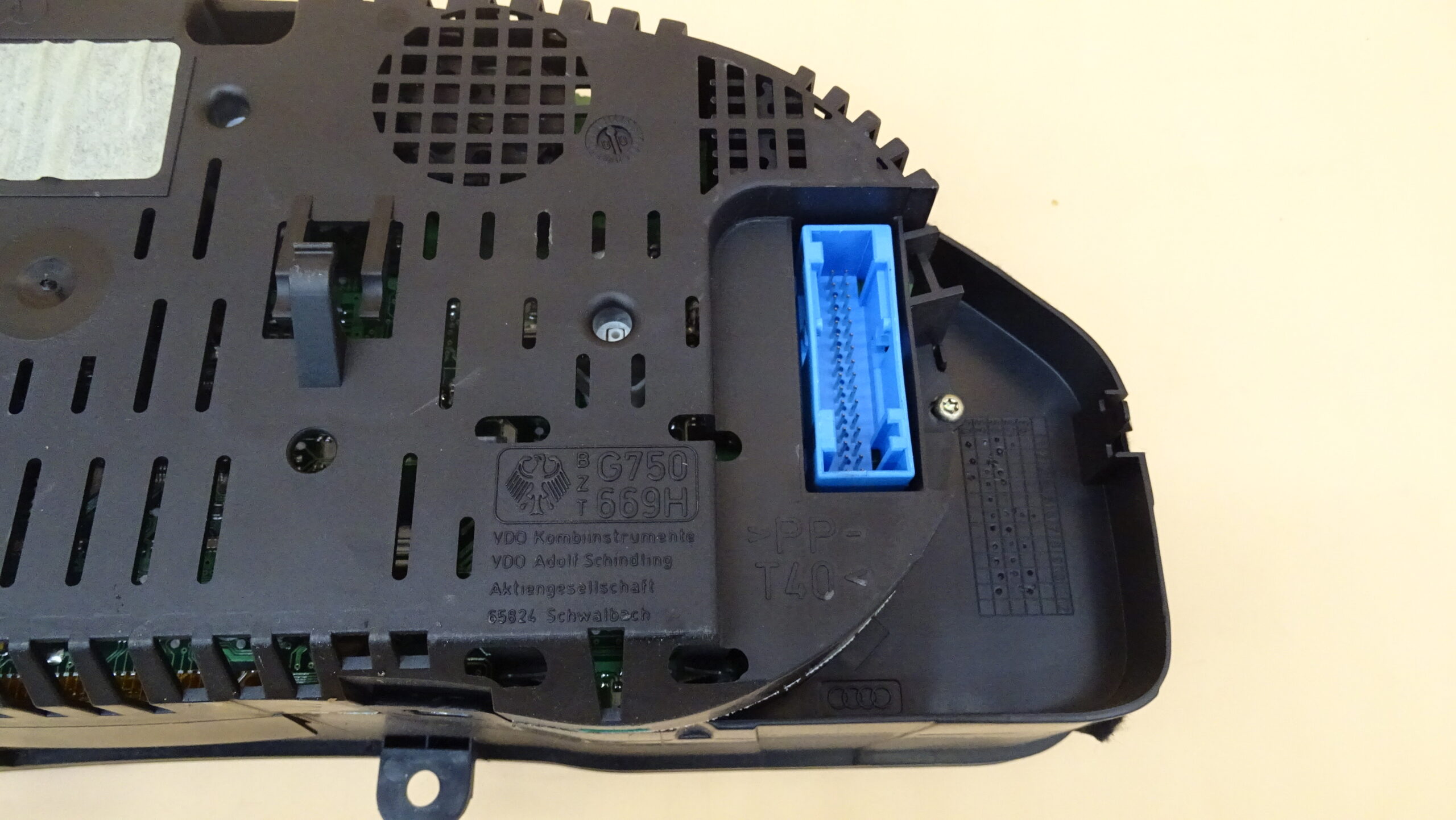 8D0920900B Original Audi A4 B5 Avant S4 Kombiinstrument Tacho – Bild 6