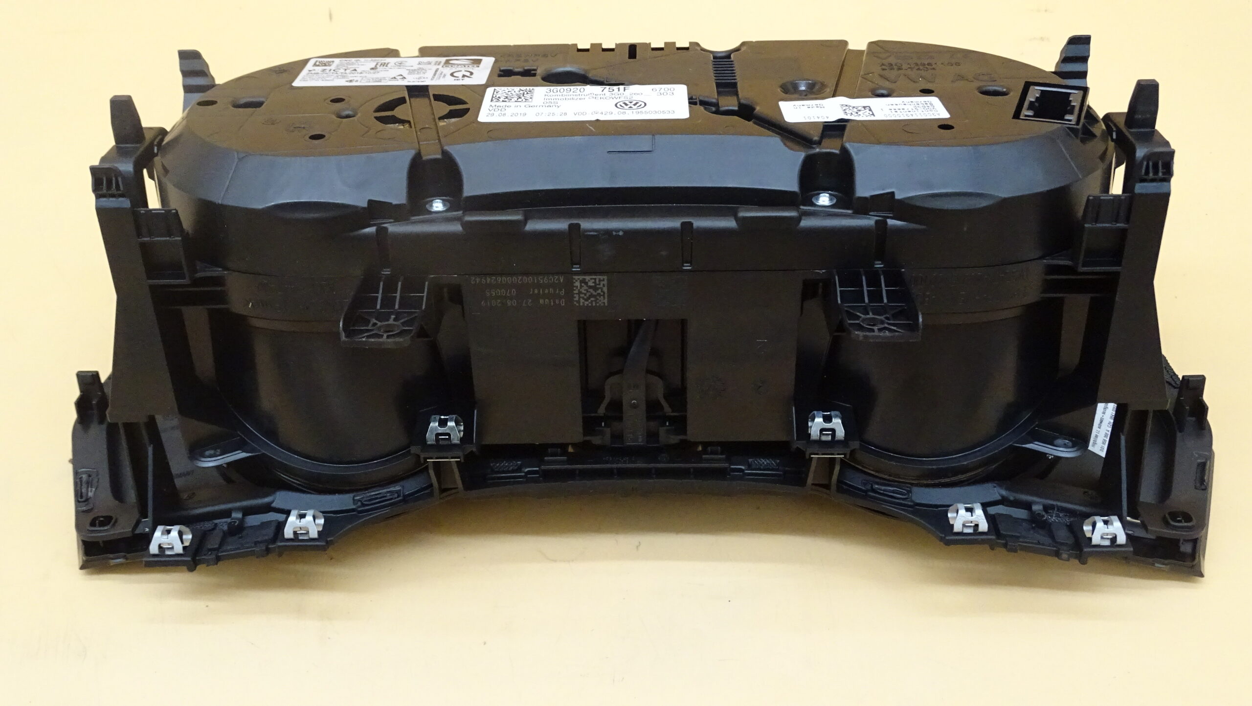 3G0920751F VW Passat B8 Kombiinstrument Tacho Instrumententafel – Bild 5
