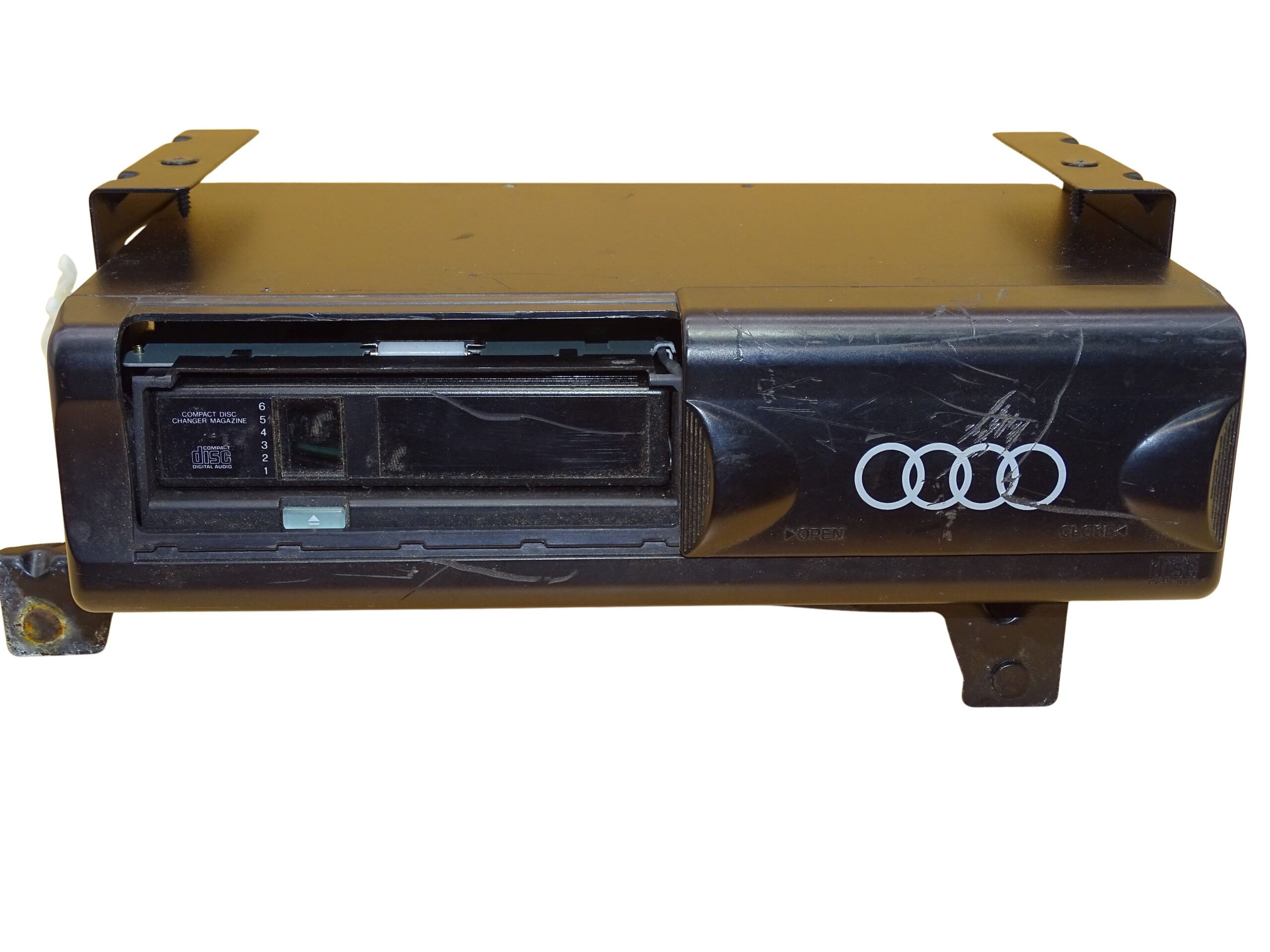 4D0035111 Audi 80 Typ 89 Cabrio A4 B5 A6 C4 A8 D2 6-fach CD-Wechsler – Bild 2