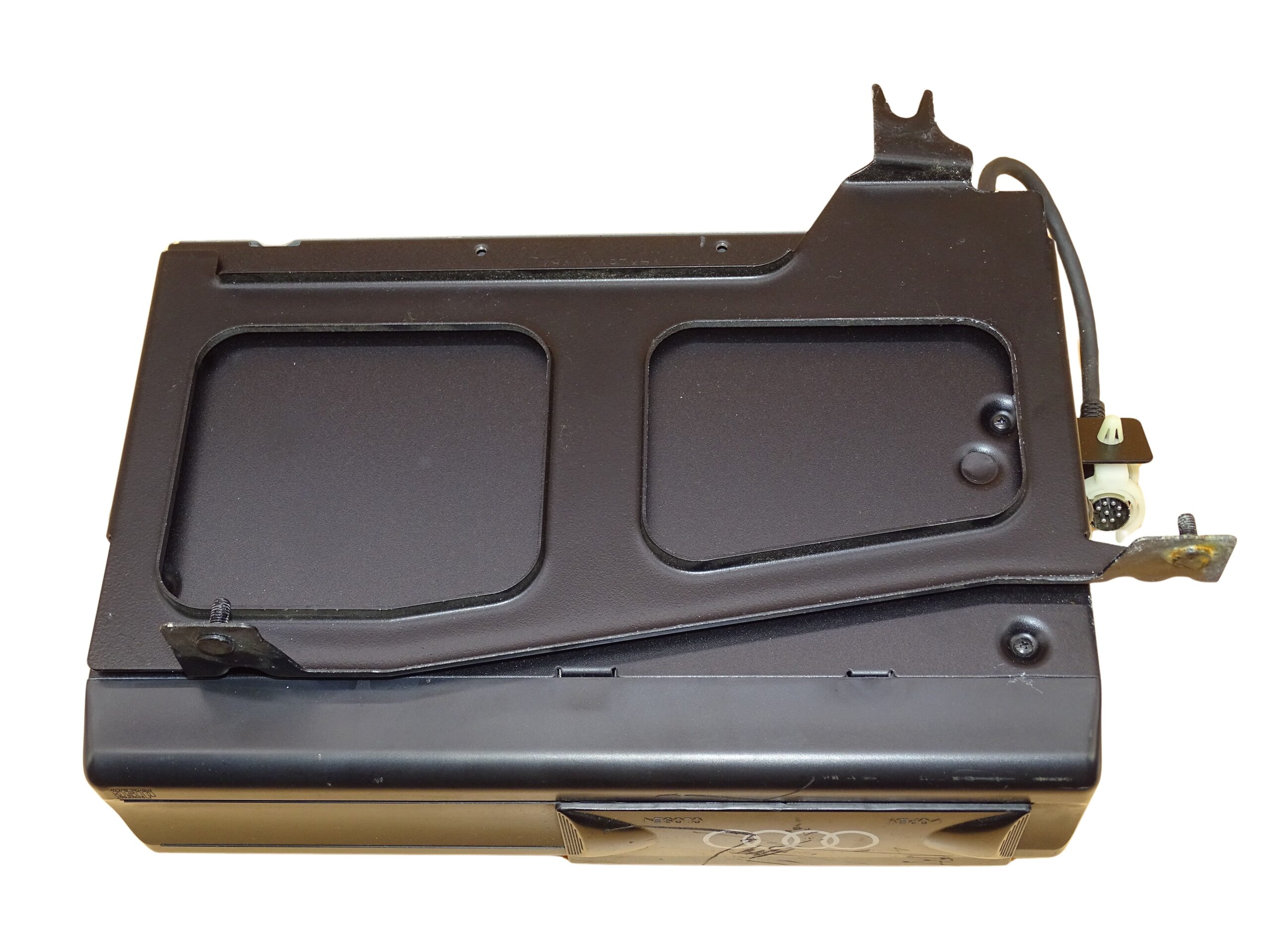 4D0035111 Audi 80 Typ 89 Cabrio A4 B5 A6 C4 A8 D2 6-fach CD-Wechsler – Bild 7