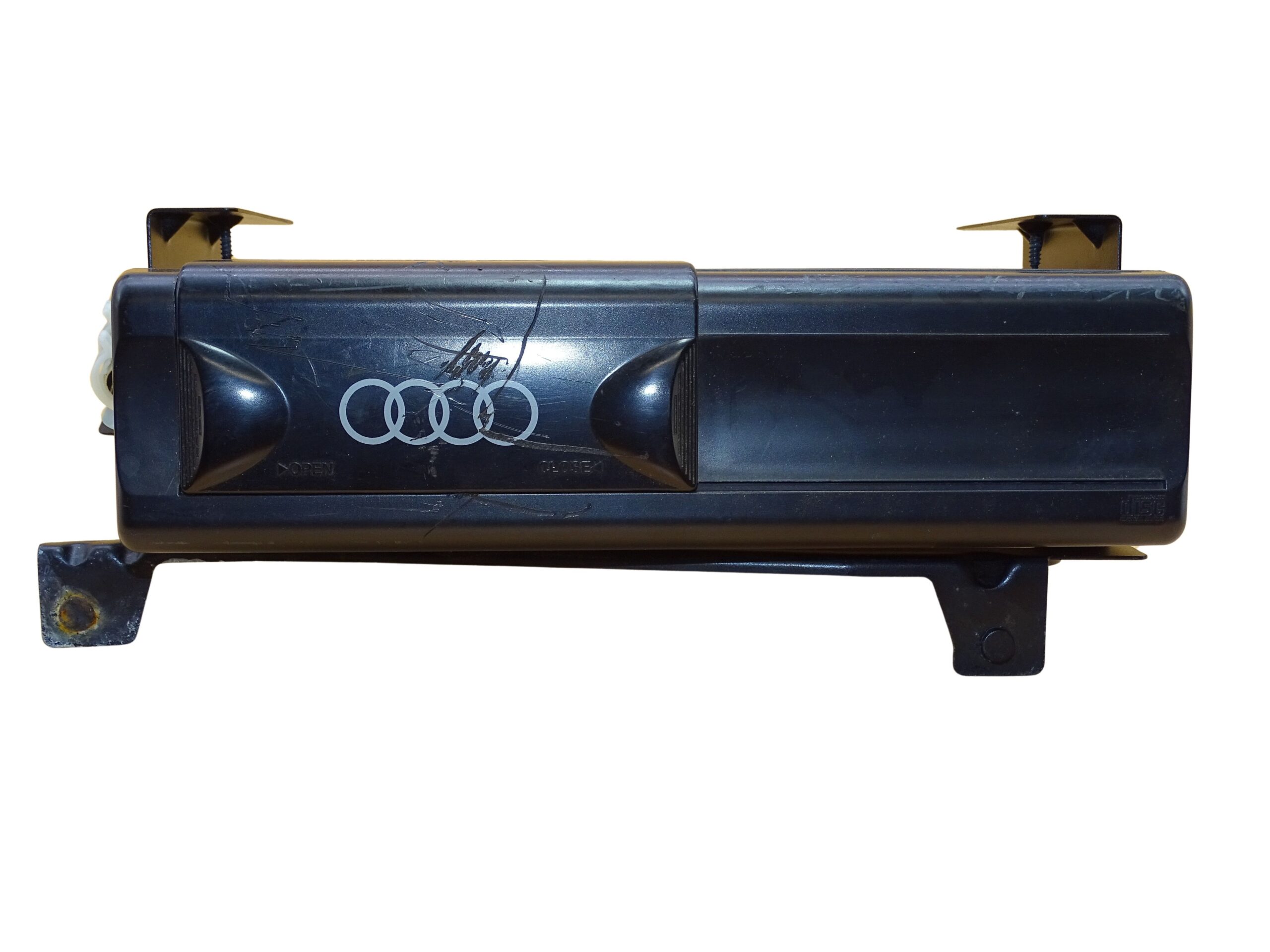 4D0035111 Audi 80 Typ 89 Cabrio A4 B5 A6 C4 A8 D2 6-fach CD-Wechsler – Bild 8