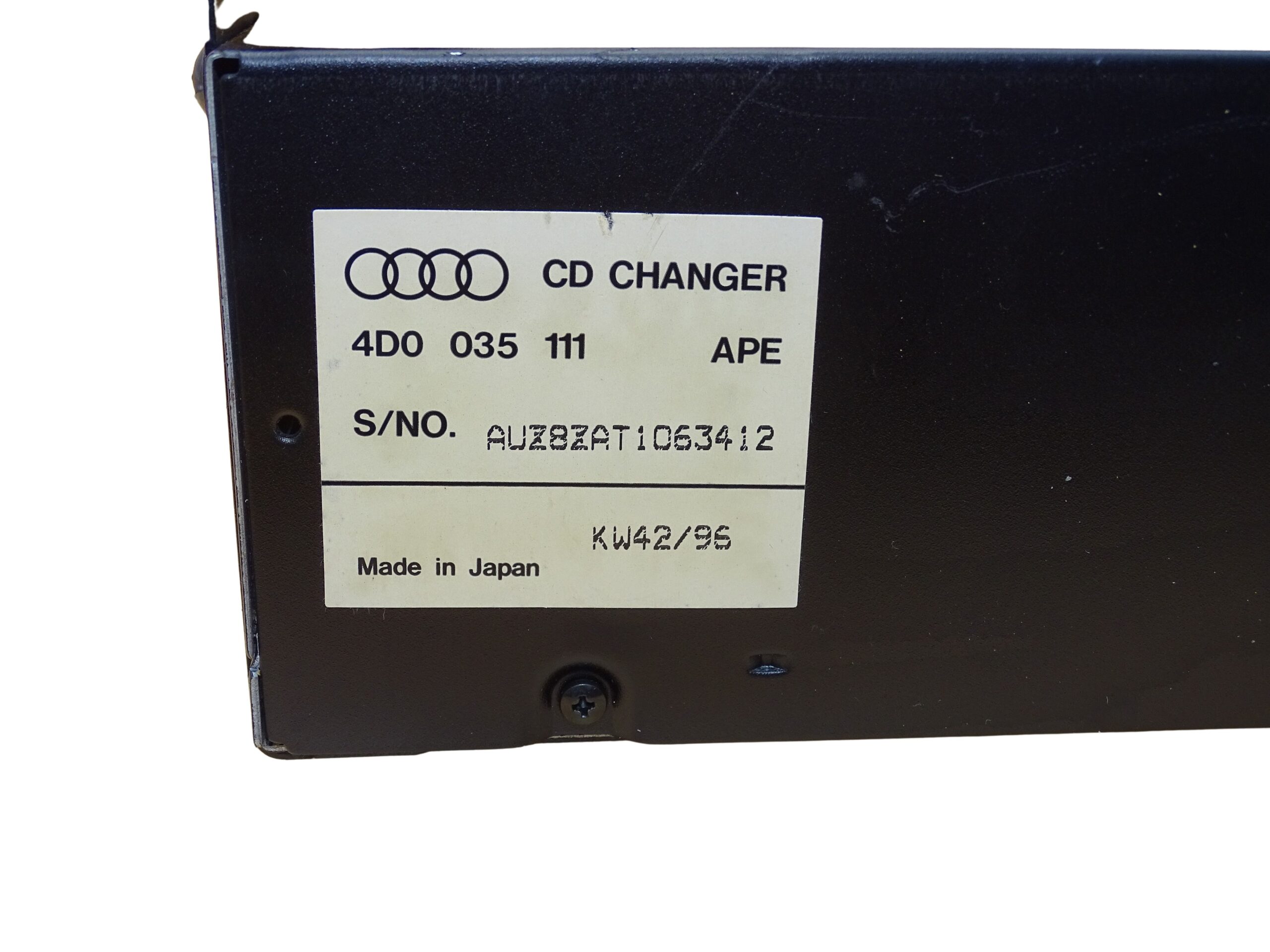 4D0035111 Audi 80 Typ 89 Cabrio A4 B5 A6 C4 A8 D2 6-fach CD-Wechsler – Bild 11