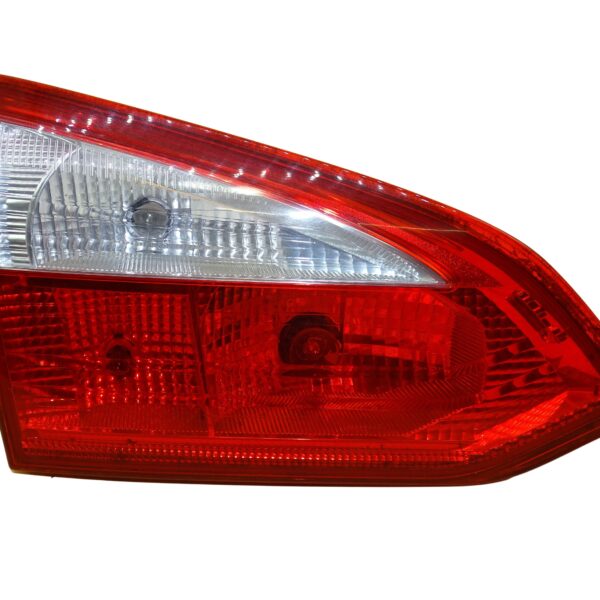 BM51-13A603-BB Ford Focus MK III Turnier innere Linke Rückleuchte