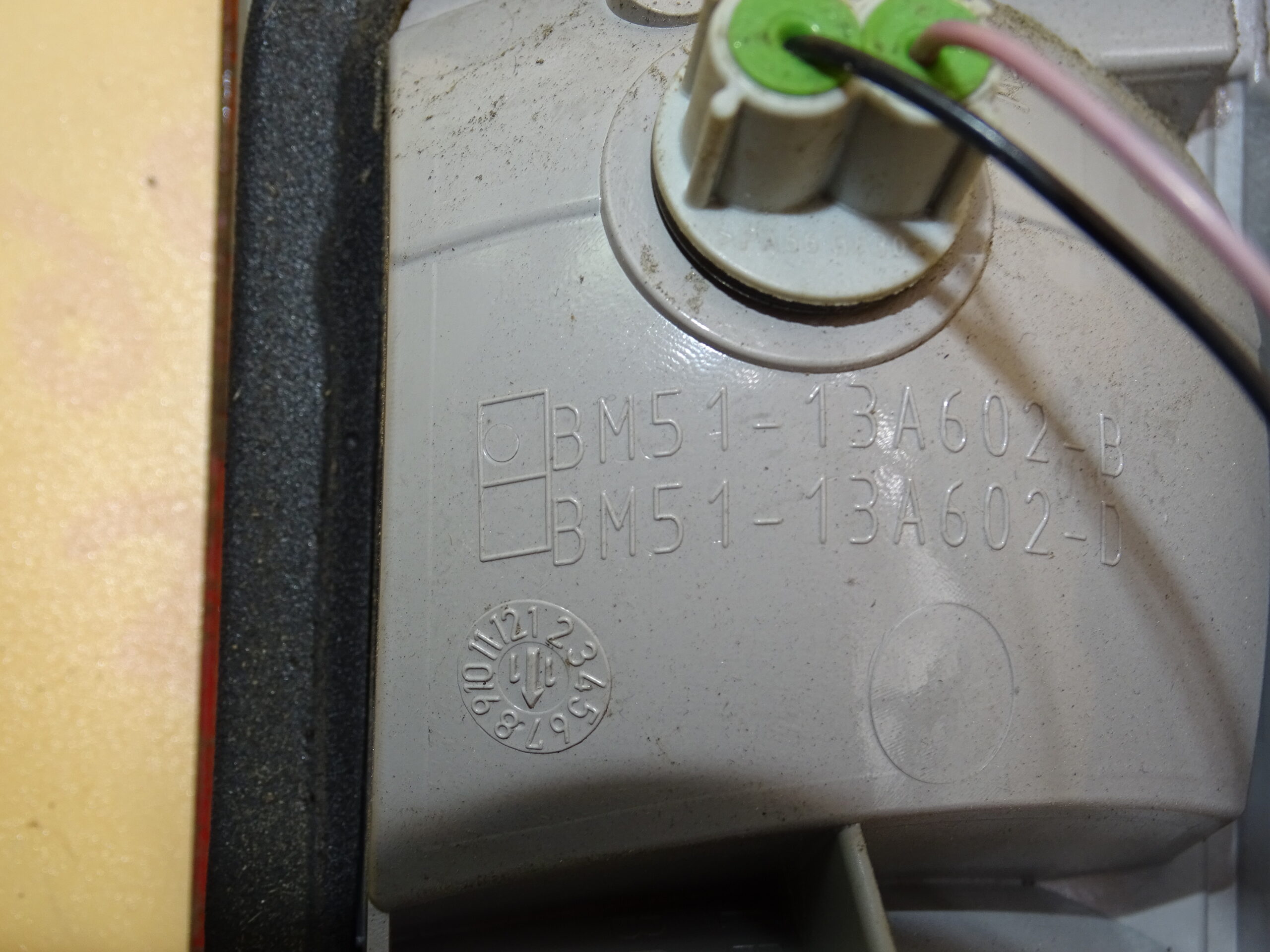 BM51-13A602-BB Ford Focus MK III Turnier innere Rechte Rückleuchte – Bild 10
