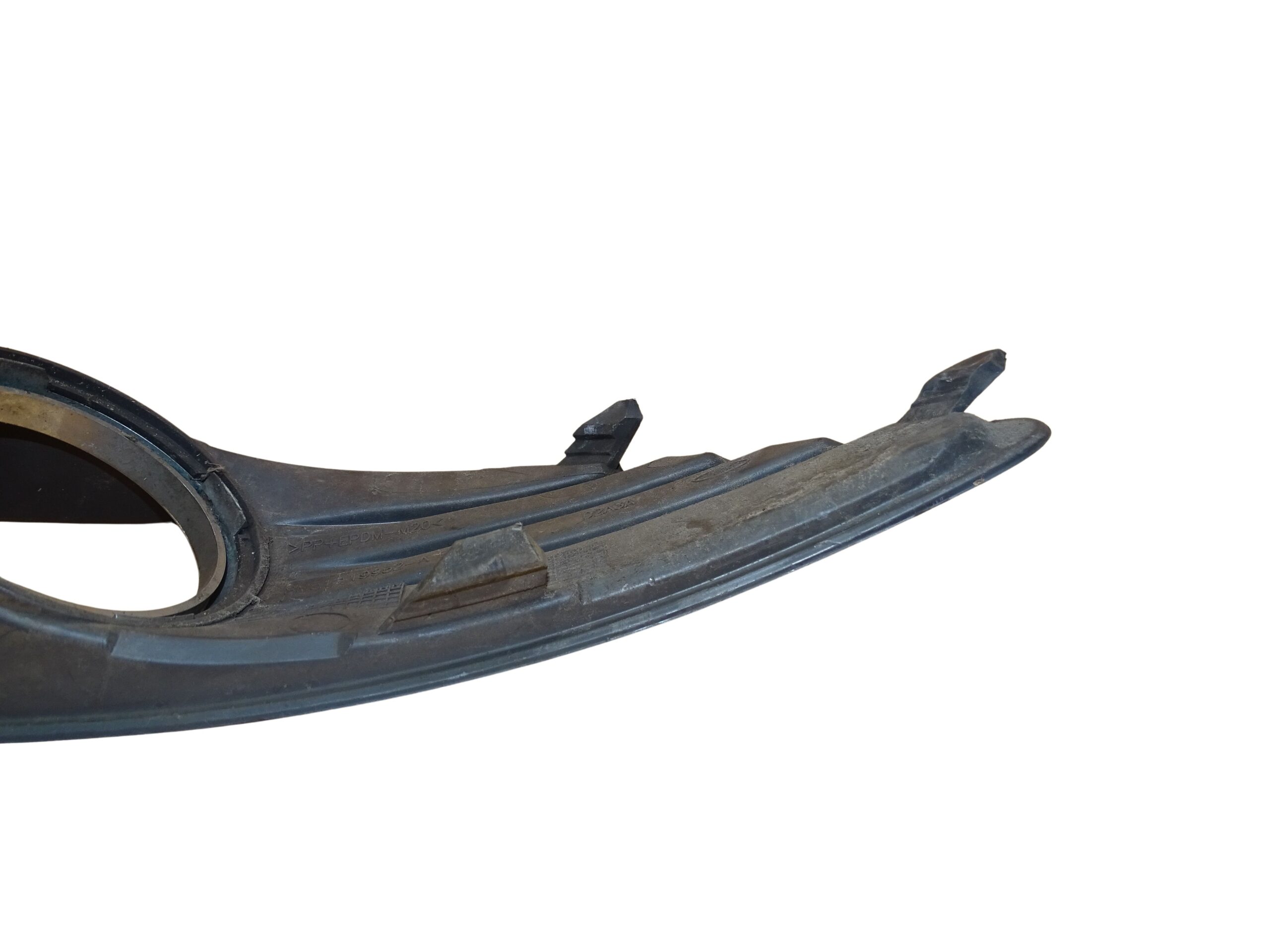 8M51-19952-A Ford Focus MK 2 II Nebelscheinwerfer Blende Stoßstangenblende vorne rechts – Bild 4