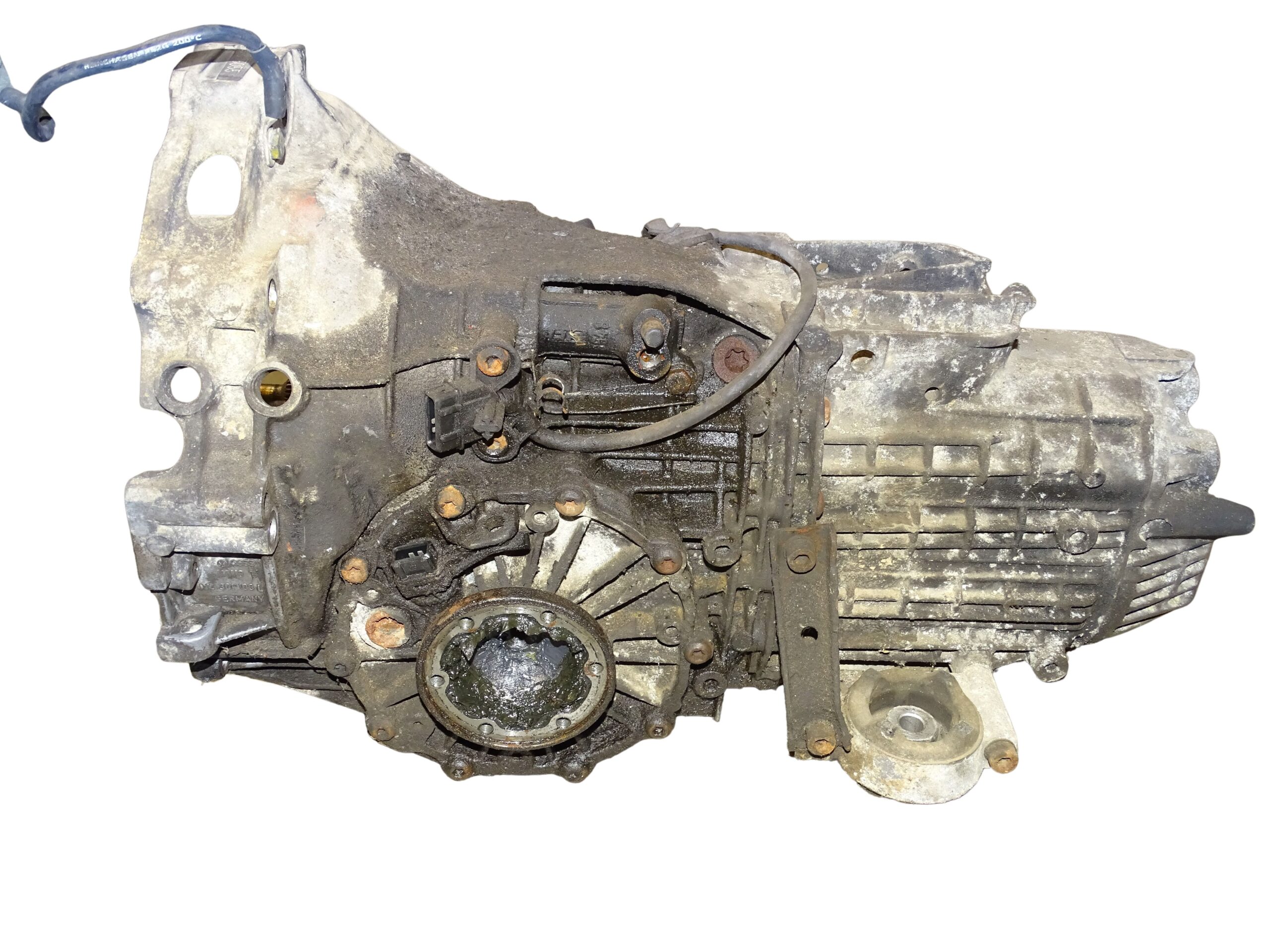 012300048DX / 012301103L Audi 100 A6 C4 80 B4 A4 B5 Cabrio Typ 89 2,6 V6 DHN/CPB 5 Gang Schaltgetriebe – Bild 3