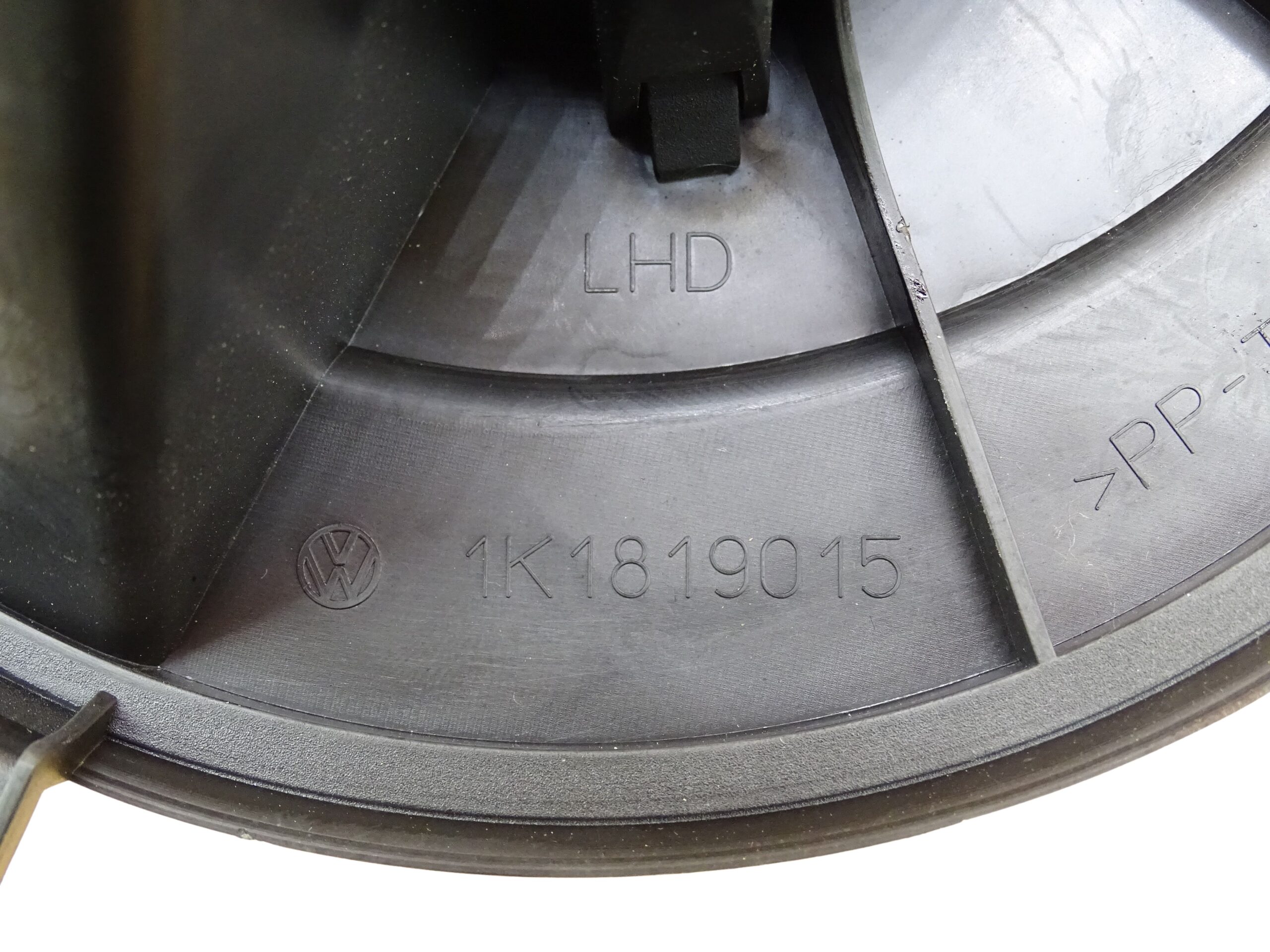 1K1819015 Original VW Audi Seat Skoda A3 Golf Touran Scirocco Gebläse Gebläsemotor Gebläserad Heizung Klimaanlage – Bild 6