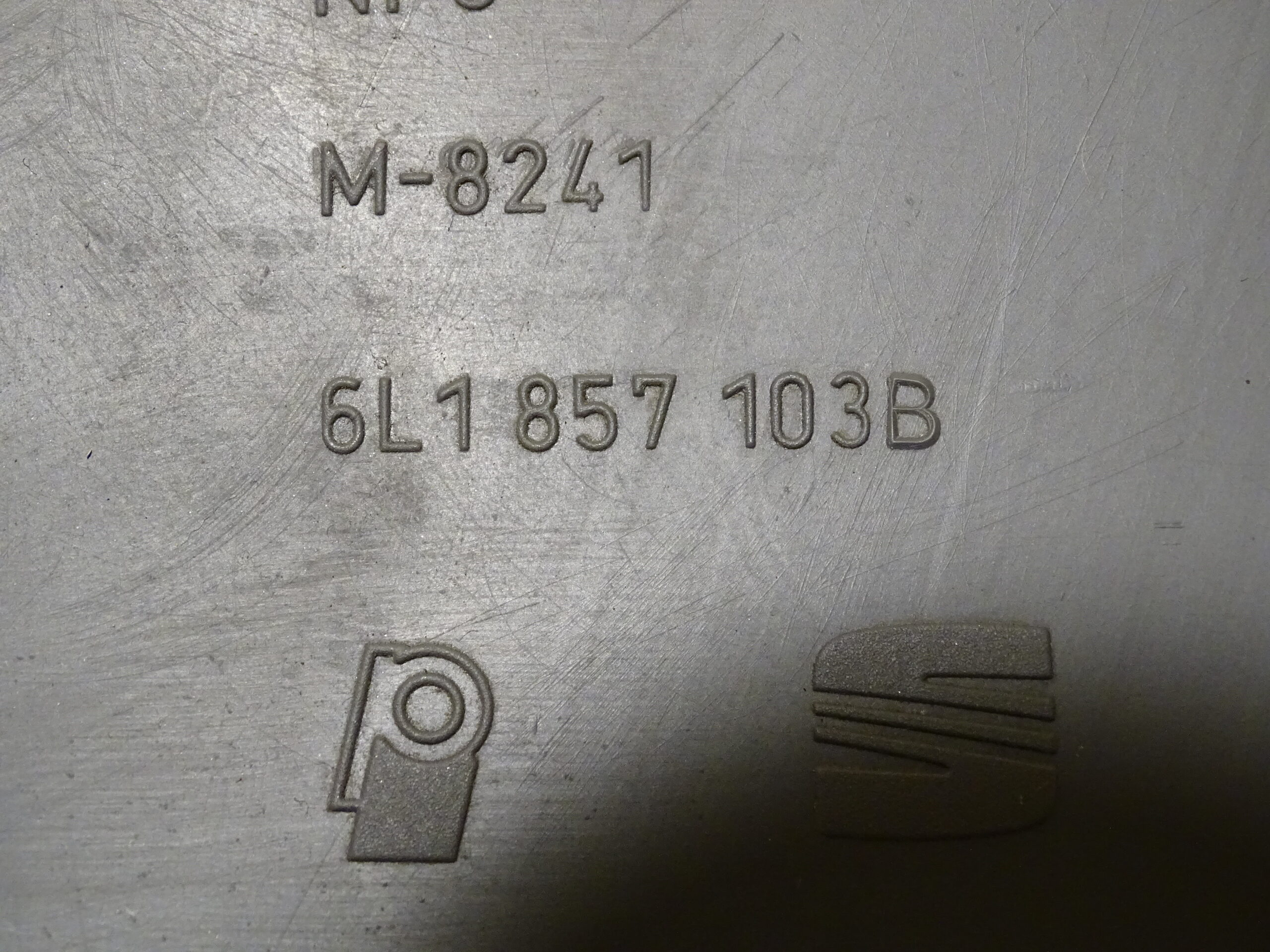 6L1857103B Seat Ibiza Cordoba 6L1 6L2 Handschuhfach Abdeckung Gehäuse Handschuhfach Deckel Vorne Innenteil – Bild 11
