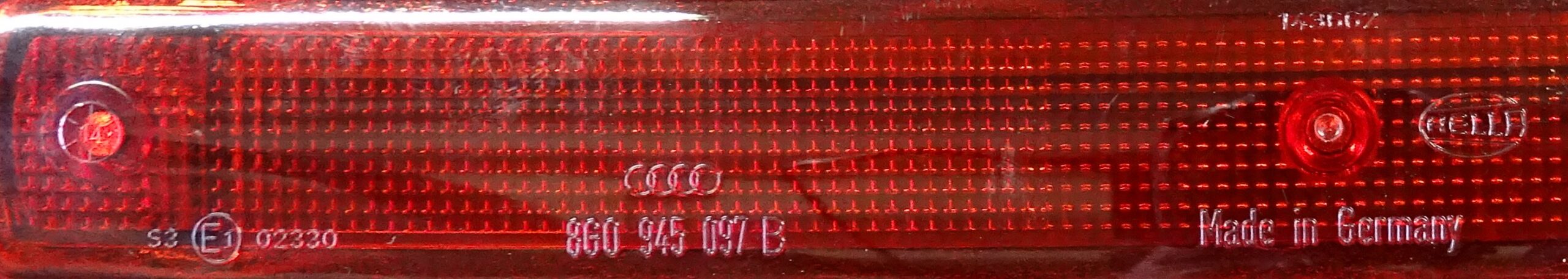8G0945122A/8G0945097B/C Audi 80 Cabrio Typ89 Glas Fenster 3. Bremsleuchte Abdeckung Bremslicht Heckklappe Hella Neu – Bild 4