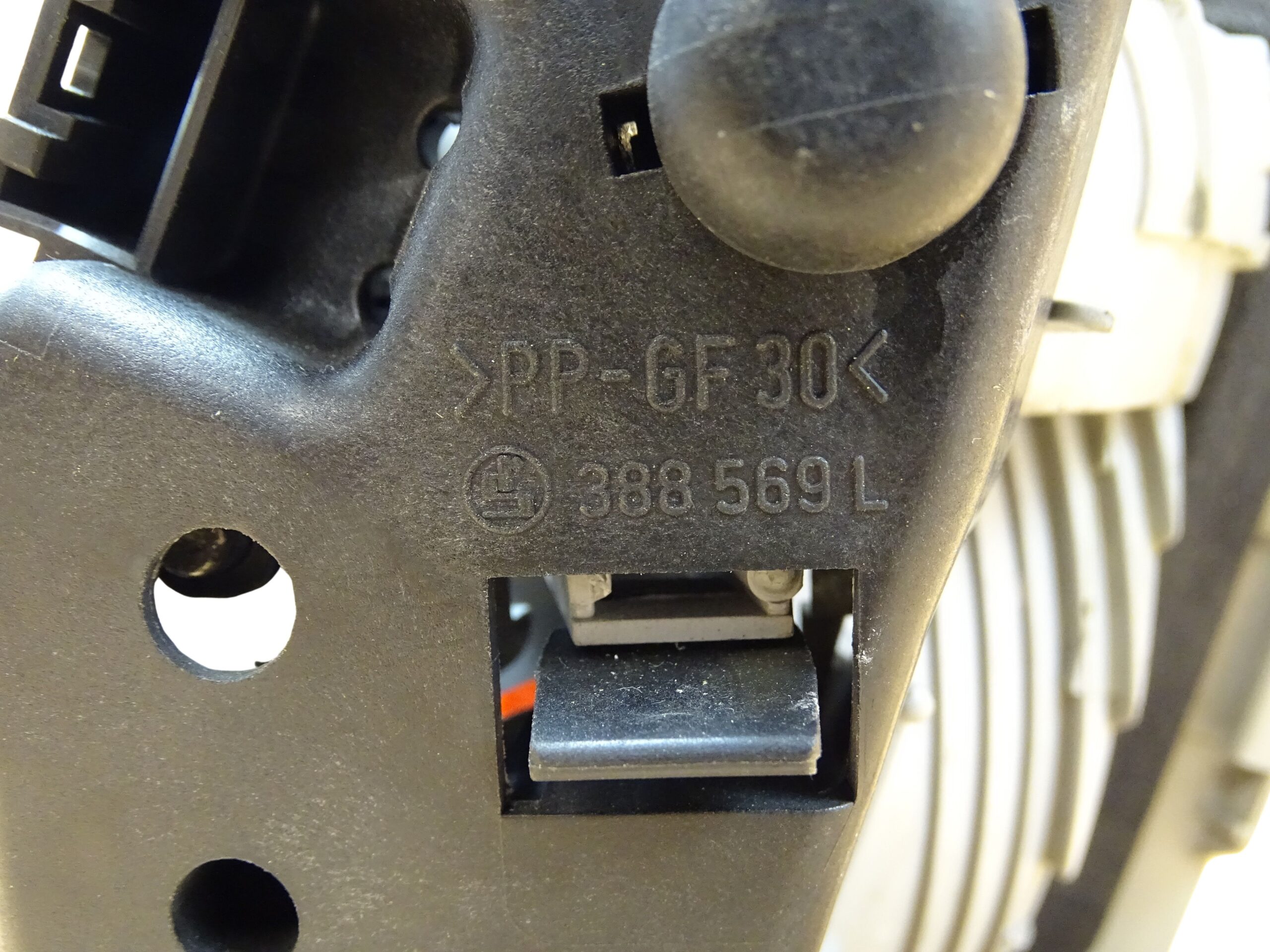 388569L BMW 3er E 46 Limousine Rücklicht Rückleuchte Heckleuchte innen links schwarz – Bild 6