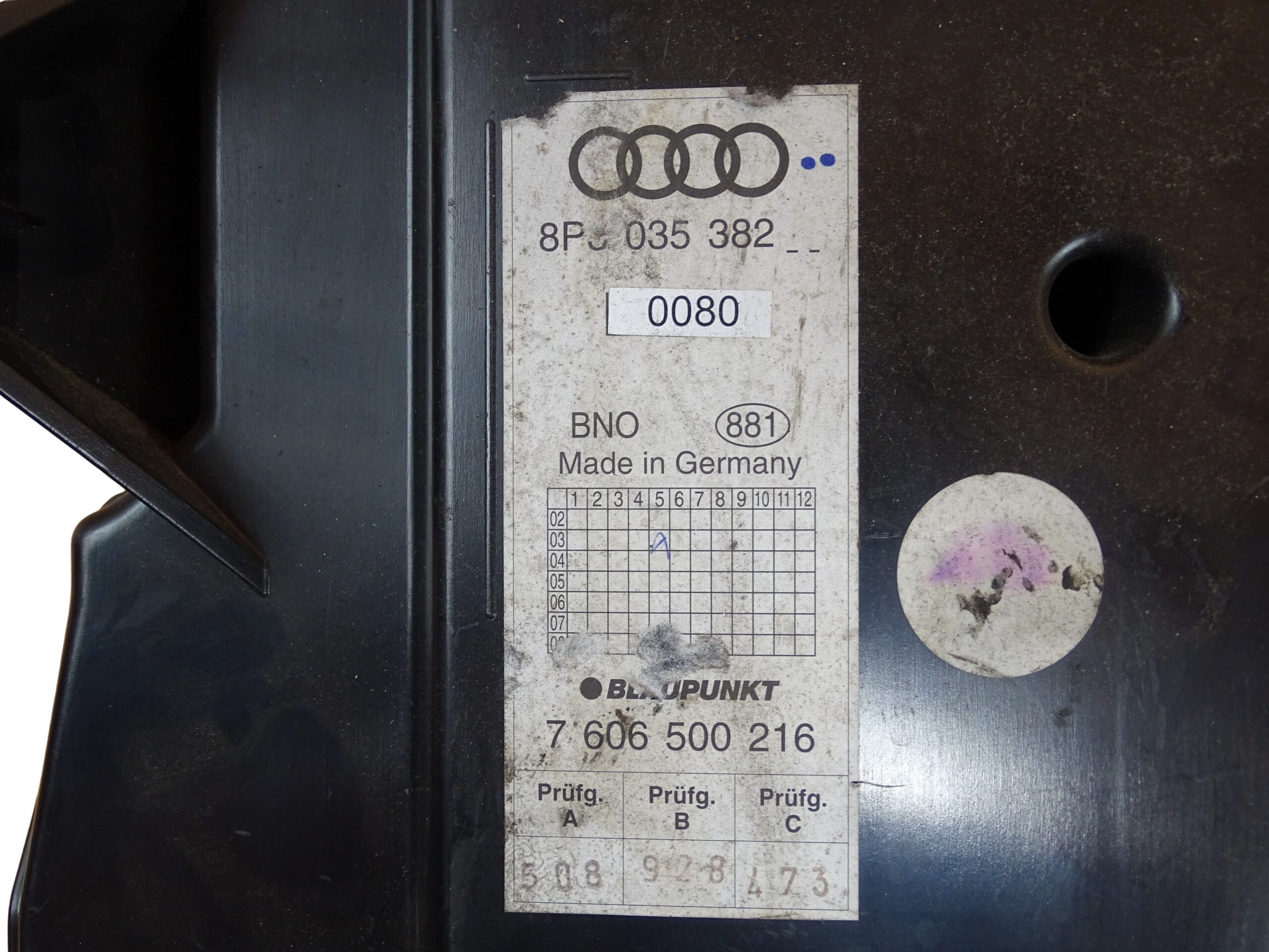 8P4035382 / 8P0035382 Audi A3 8P Subwoofer Basslautsprecher Bass Verstärker Endstufe – Bild 6