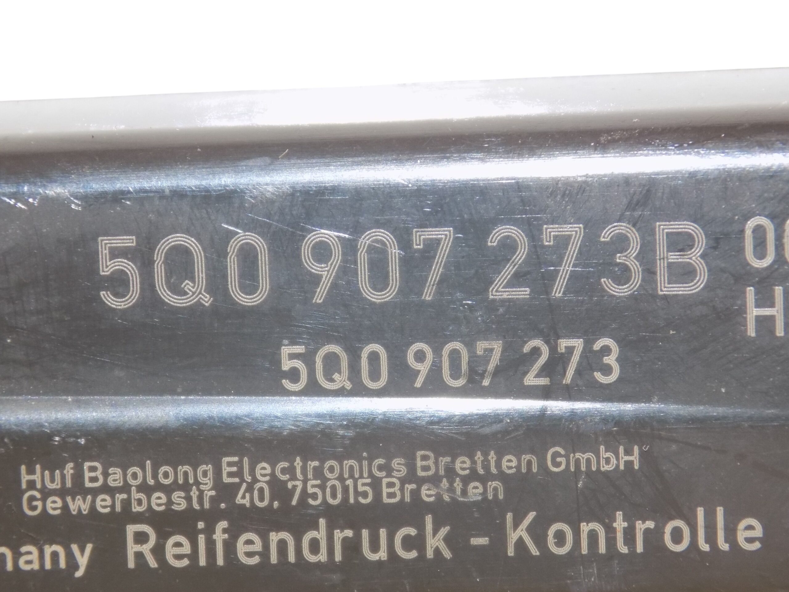 5Q0907273B Volkswagen Skoda Seat Audi Original Reifendruckkontrollgerät Reifendruckregeleinheit – Bild 6