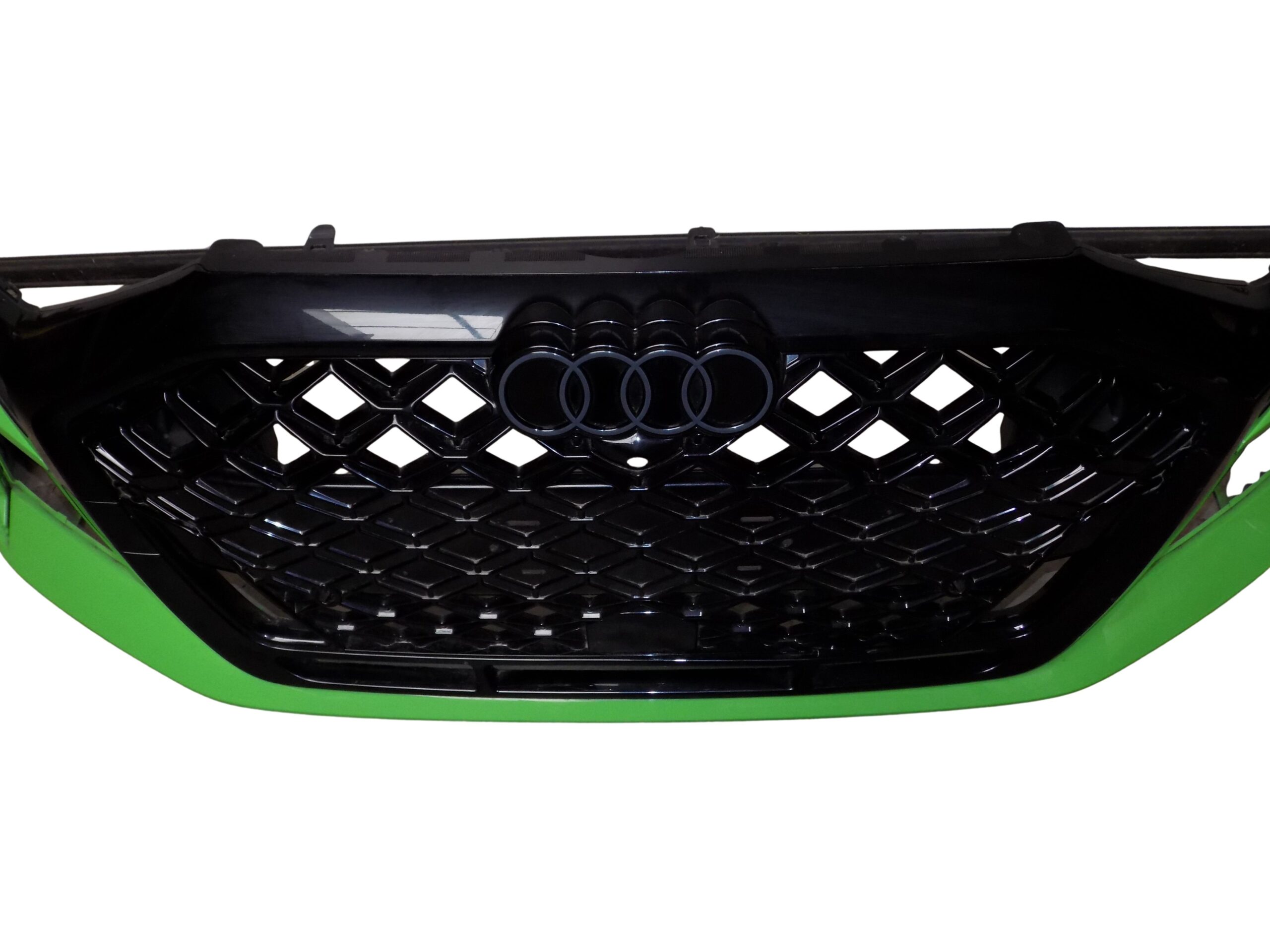 8Y0807725A + 8Y0853651AG Audi RS3 8Y Stoßstange Wabengitter Front Bumper vorne Kyakami Grün 4378 (Farbcode:LZ6A) – Bild 6