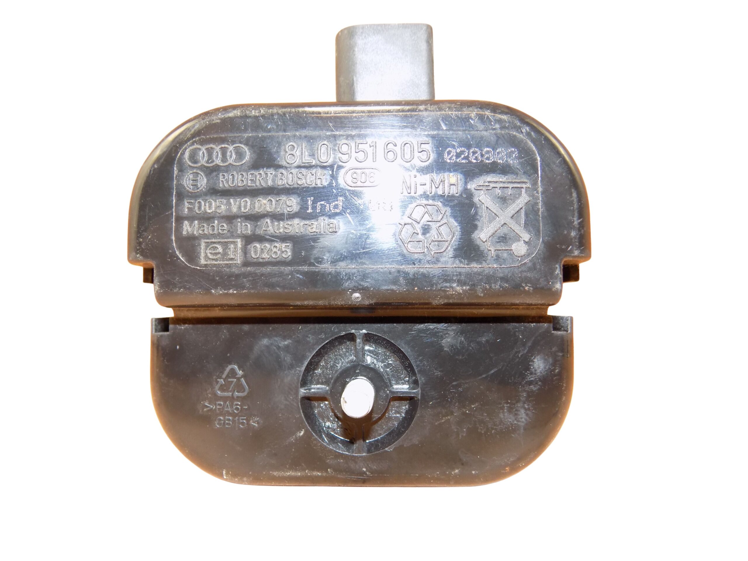 8L0951605 Audi A2 A3 A4 A6 A8 Sirene Alarm Alarmsirene Hupe Alarmanlage – Bild 3