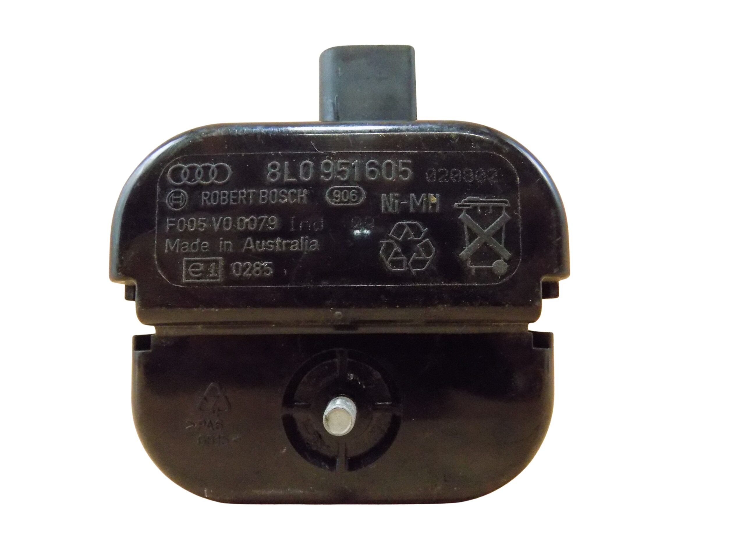 8L0951605 Audi A2 A3 A4 A6 A8 Sirene Alarm Alarmsirene Hupe Alarmanlage – Bild 4